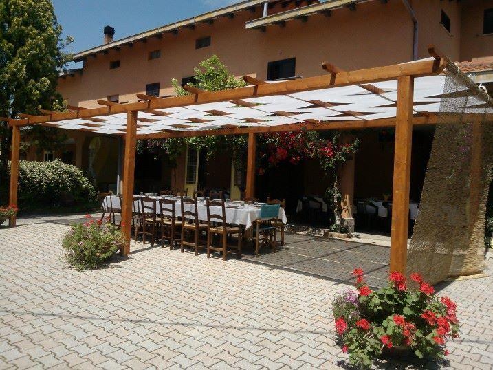 Agriturismo Santo Stefano 卡萨尔博迪诺 外观 照片